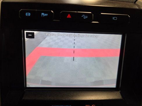 Used 2017 Ford F250 Lariat w/ Chrome Package image 64