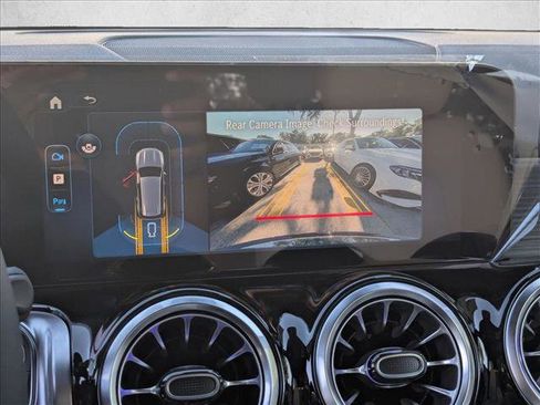 New 2026 Mercedes-Benz GLB 250 GLB 250 image 12
