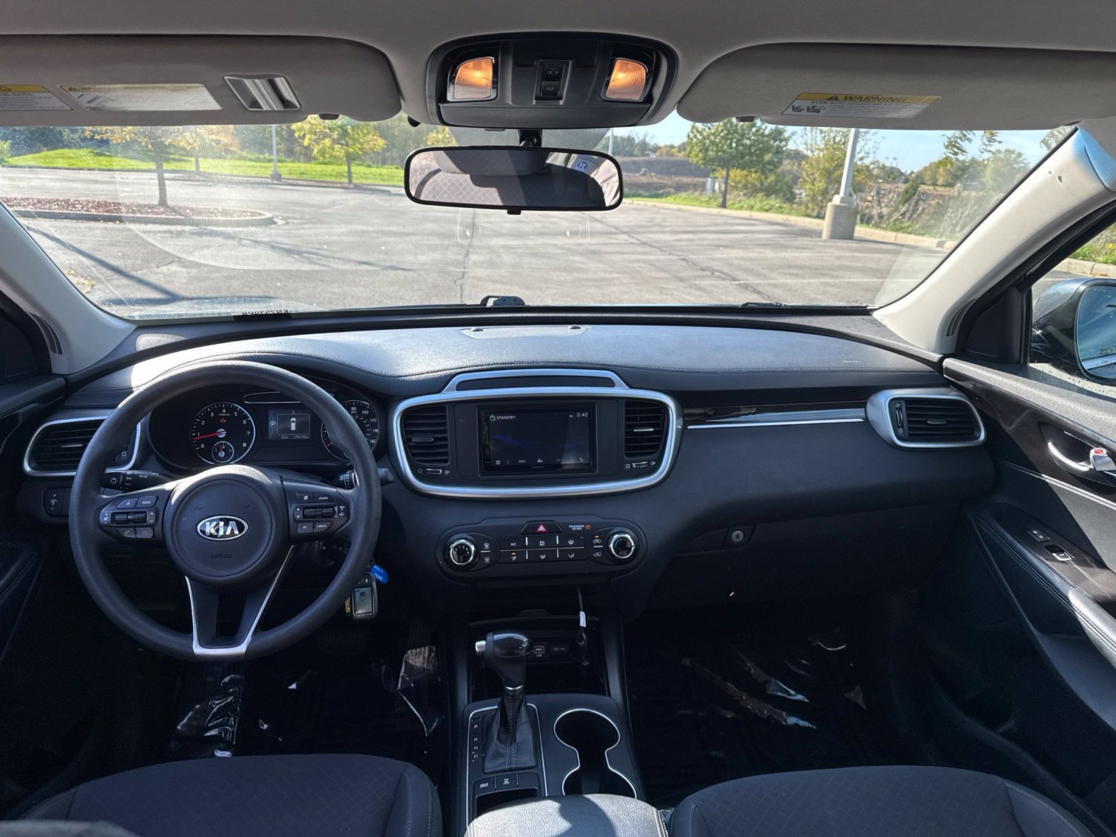 Used 2017 Kia Sorento AWD image 13