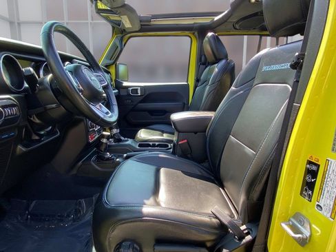 Used 2022 Jeep Wrangler Unlimited Rubicon 4xe w/ Cold Weather Group image 20