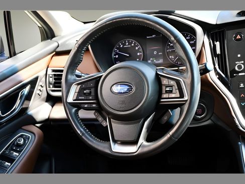 Used 2020 Subaru Outback Touring w/ Tech Package 2 AWD/4WD image 17