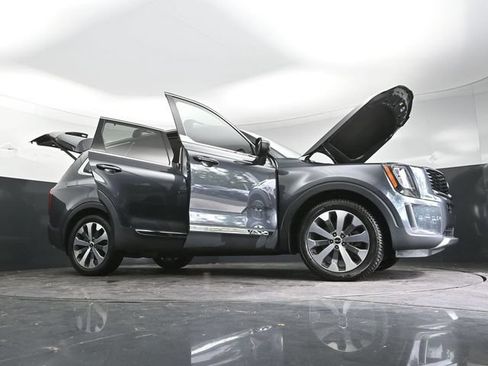 Used 2022 Kia Telluride EX w/ EX Premium Package AWD/4WD image 35