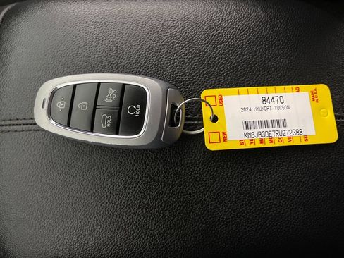 Used 2024 Hyundai Tucson SEL FWD image 24