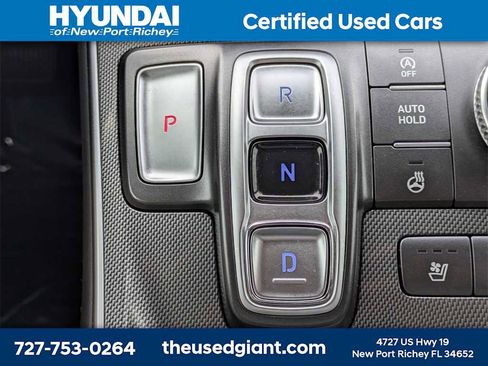 Certified 2022 Hyundai Santa Fe Limited image 30