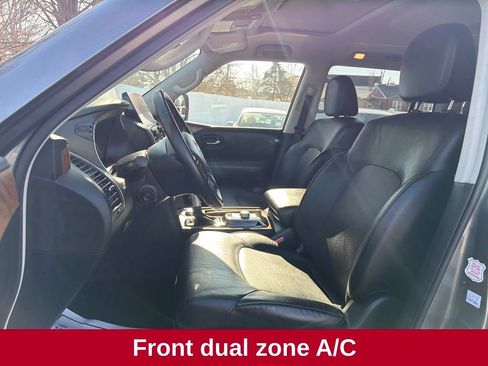 Used 2024 Nissan Armada SL image 11