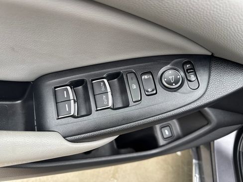 Used 2018 Honda Accord EX image 14