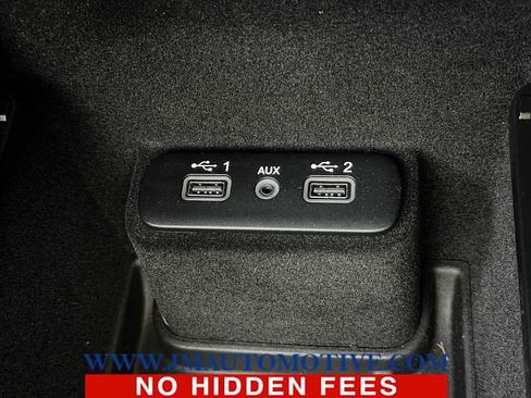 Used 2019 Chrysler 300 Limited image 38