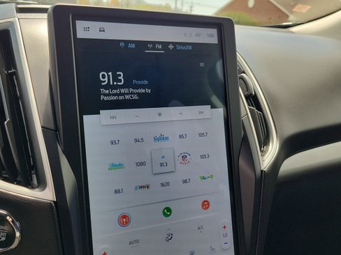 Used 2023 Ford Edge SEL AWD/4WD image 27