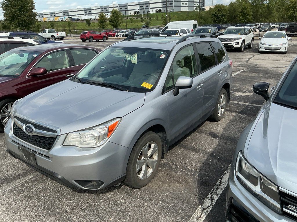 Used 2016 Subaru Forester 2.5i Premium AWD/4WD image 3