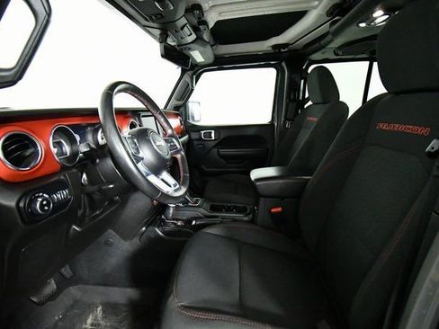 Used 2022 Jeep Gladiator Rubicon w/ Cold Weather Group image 5