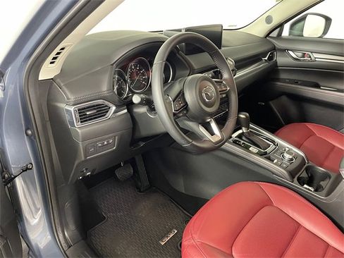 Used 2025 MAZDA CX-5 Carbon Edition image 3