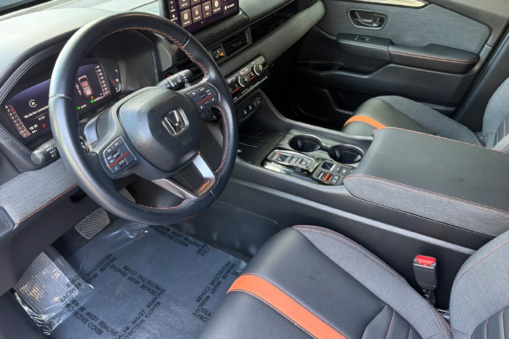 Used 2026 Honda Passport TrailSport image 3