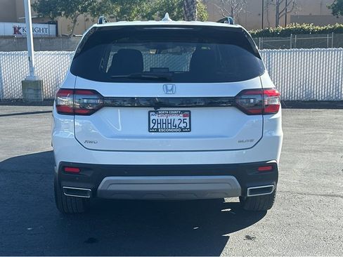 Used 2023 Honda Pilot Elite image 5