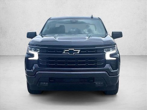 Used 2023 Chevrolet Silverado 1500 RST RWD image 3