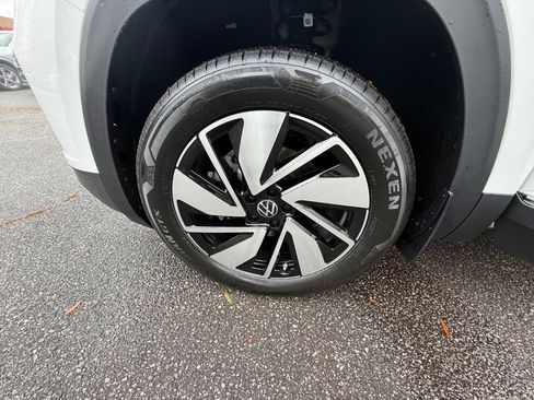 New 2026 Volkswagen Atlas SEL image 27