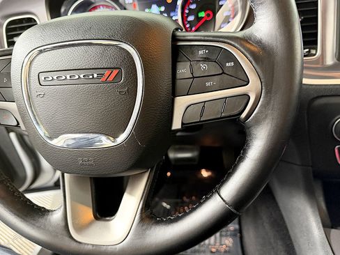 Used 2019 Dodge Charger SXT w/ Leather Interior Group image 27