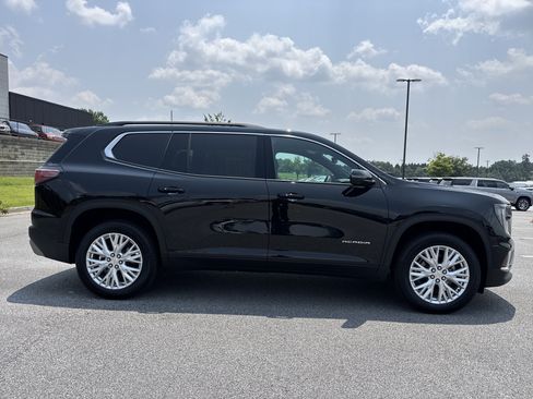 Used 2026 GMC Acadia Elevation w/ Elevation Premium Package FWD image 11
