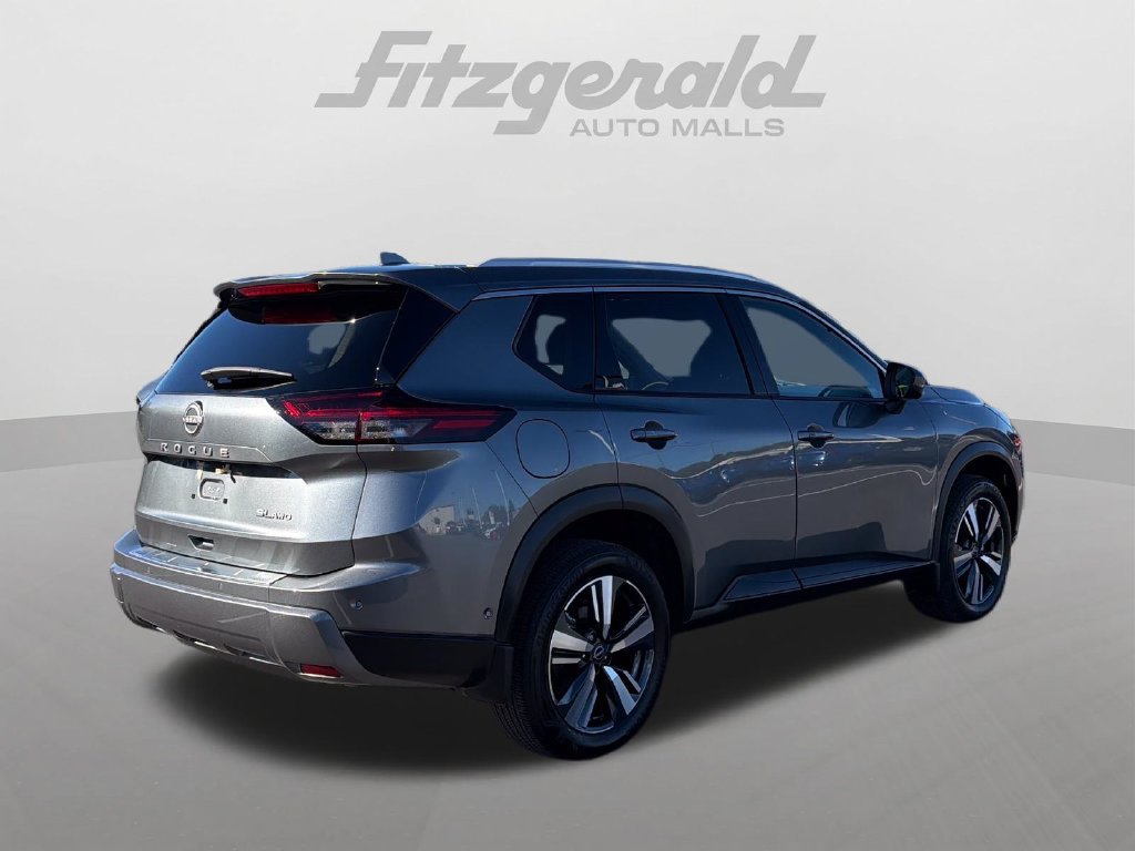 Used 2024 Nissan Rogue SL w/ SL Premium Package AWD/4WD image 8