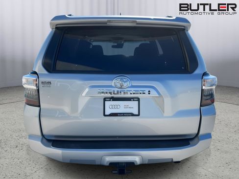 Used 2023 Toyota 4Runner SR5 image 6