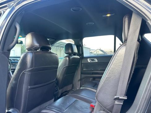 Used 2013 Ford Explorer Limited image 19