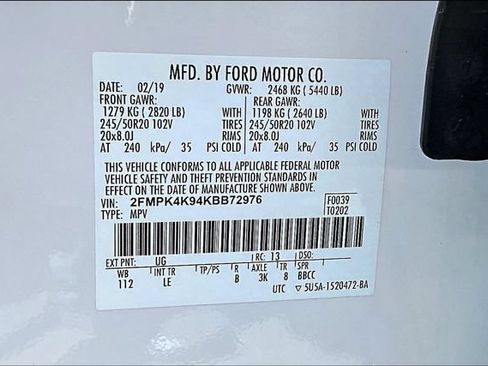 Used 2019 Ford Edge Titanium w/ Cold Weather Package AWD/4WD image 19
