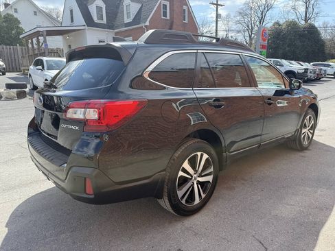 Used 2019 Subaru Outback 2.5i Limited w/ Popular Package #2 AWD/4WD image 4