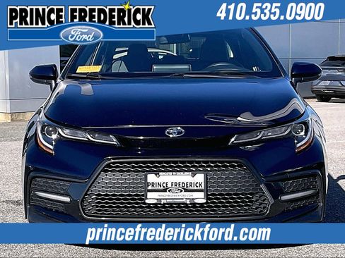 Used 2020 Toyota Corolla SE image 2