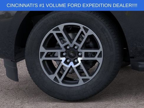 New 2026 Ford Expedition Active AWD/4WD image 19