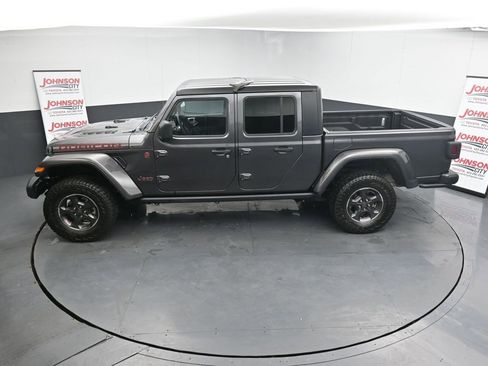 Used 2023 Jeep Gladiator Rubicon w/ Cold Weather Group image 30