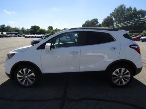 Used 2019 Buick Encore Preferred AWD/4WD image 4