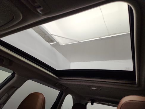 Used 2024 Subaru Forester Touring image 33