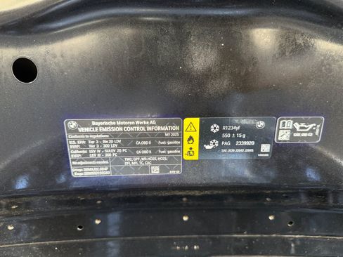 Used 2025 BMW 330i Sedan RWD image 14