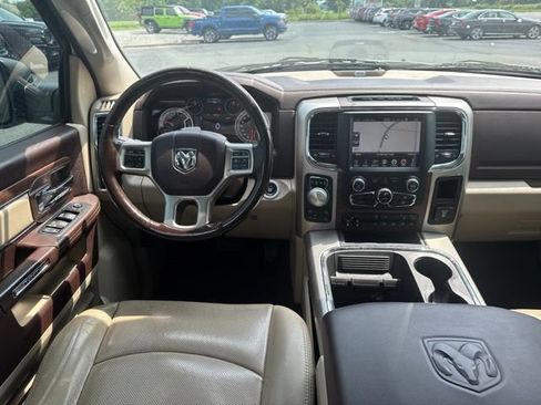 Used 2016 RAM 1500 Laramie w/ Convenience Group AWD/4WD image 12
