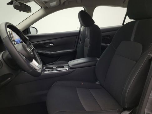 Used 2025 Nissan Sentra SV w/ All-Weather Package FWD image 17