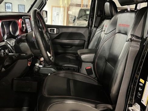 Used 2022 Jeep Gladiator Rubicon w/ LED Lighting Group image 9