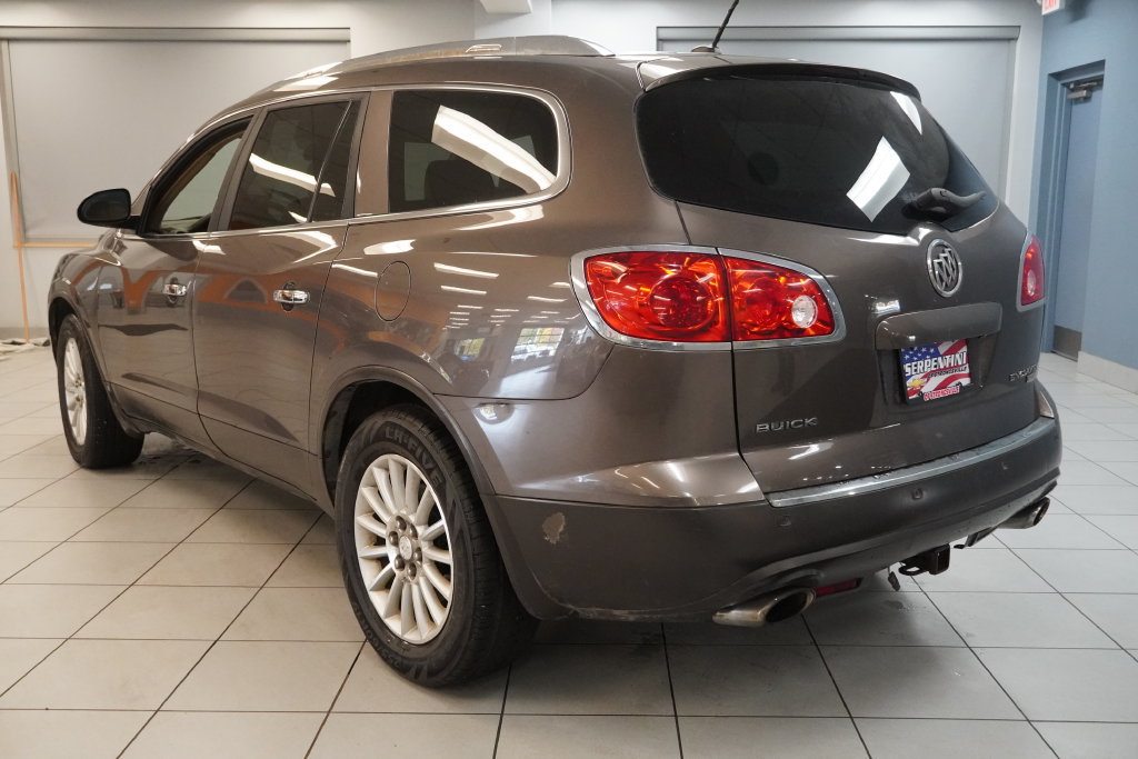 Used 2008 Buick Enclave CXL w/ Entertainment Package #3 FWD image 3