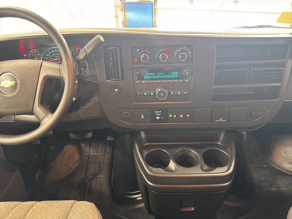 Used 2025 Chevrolet Express 2500 w/ Driver Convenience Package RWD image 19