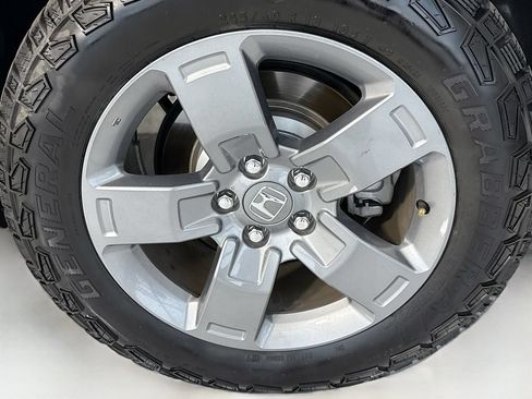 Used 2025 Honda Ridgeline TrailSport image 31