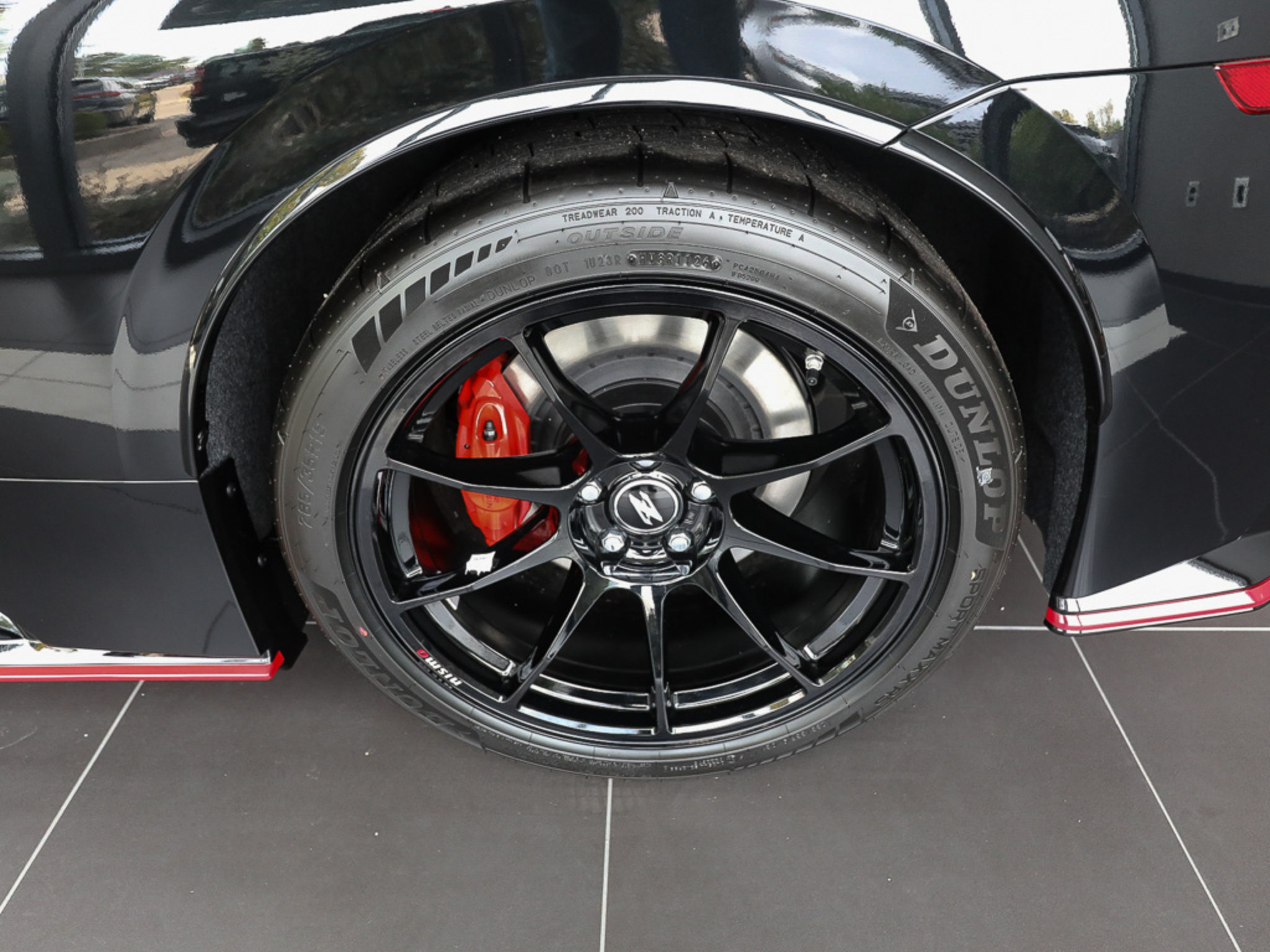 New 2027 Nissan Z NISMO w/ Essentials Package (NISMO) RWD image 26