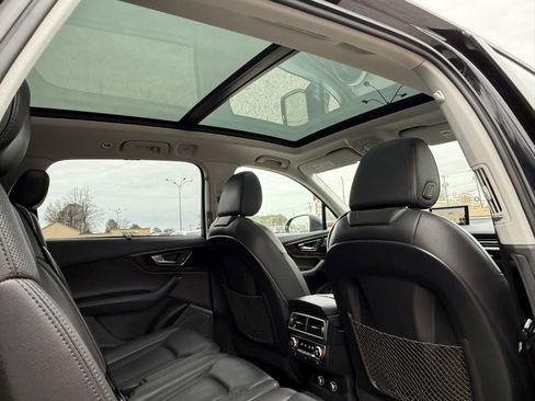 Used 2018 Audi Q7 3.0T Prestige w/ Prestige Package image 30