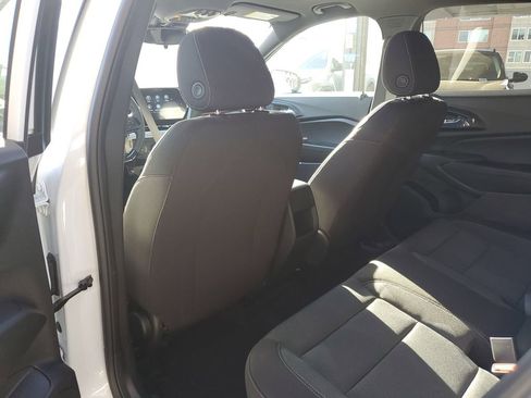 New 2026 Chevrolet Trax RS w/ Sunroof Package image 15