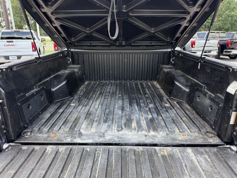 Used 2015 Toyota Tacoma 4x4 Double Cab w/ SR5 Package image 30