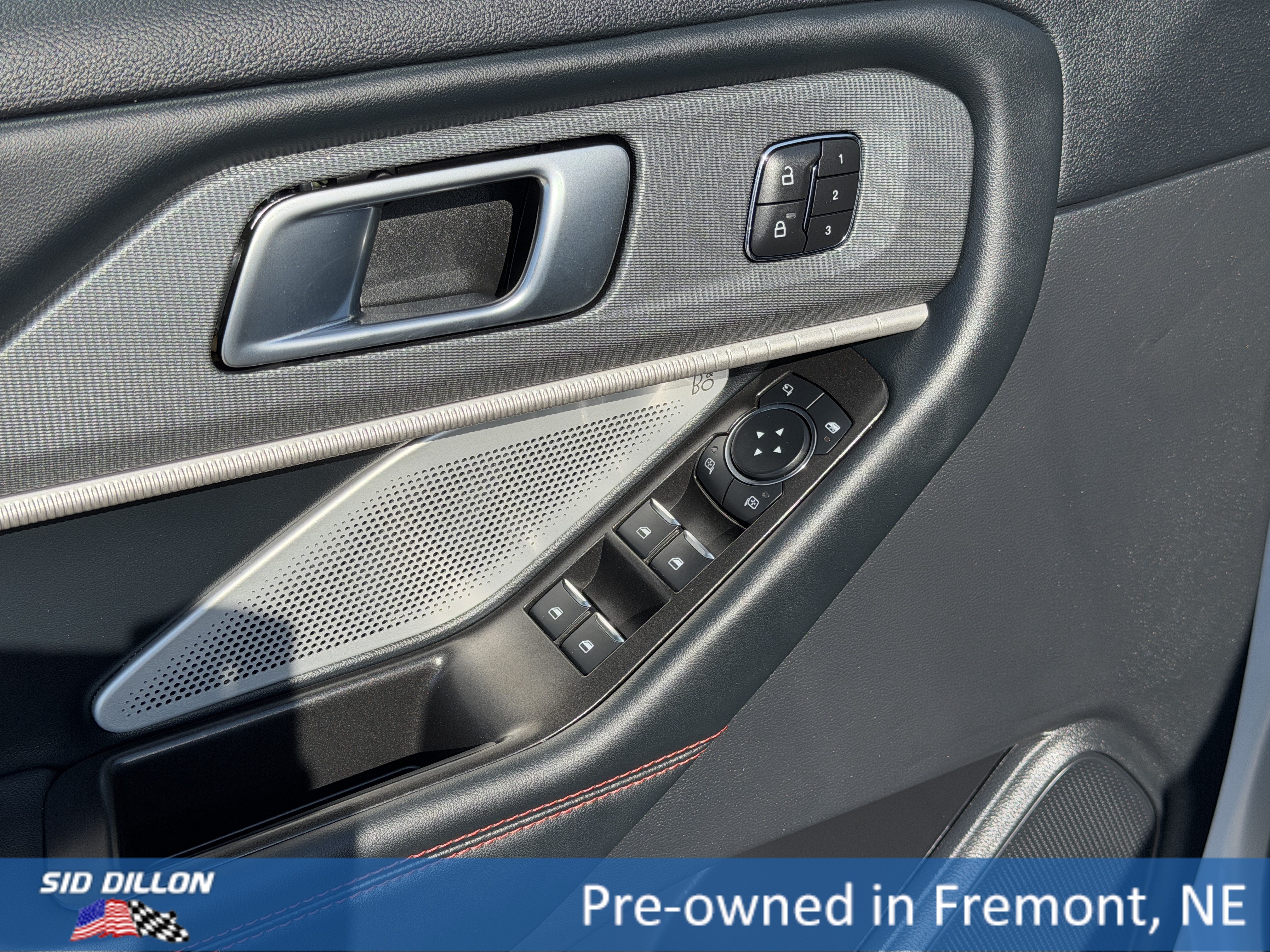 Used 2026 Ford Explorer ST w/ Sun And Sound Package AWD/4WD image 14