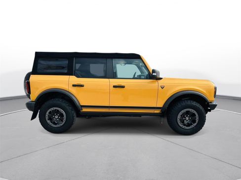 Used 2021 Ford Bronco Badlands image 38