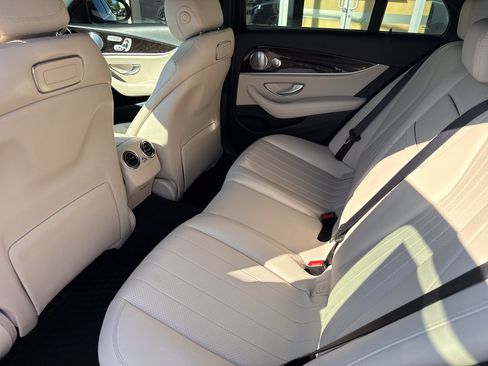 Certified 2019 Mercedes-Benz E 300 image 12