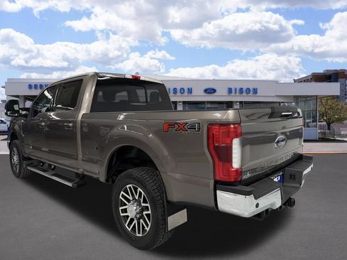 Used 2019 Ford F350 Lariat w/ Lariat Ultimate Package AWD/4WD image 5