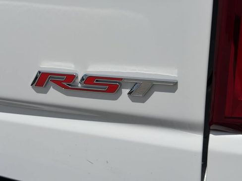 Used 2024 Chevrolet Silverado 1500 RST w/ Convenience Package II AWD/4WD image 15