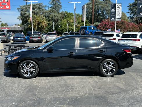 Used 2022 Nissan Sentra SV FWD image 3