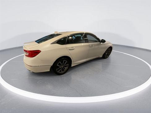 Used 2021 Honda Accord EX-L image 7