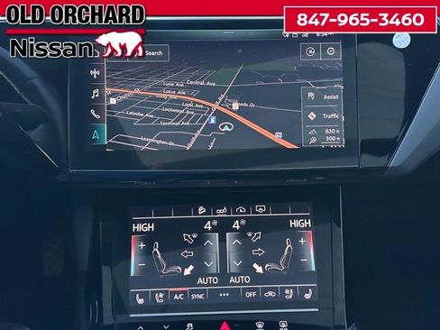 Used 2019 Audi e-tron Premium Plus image 16